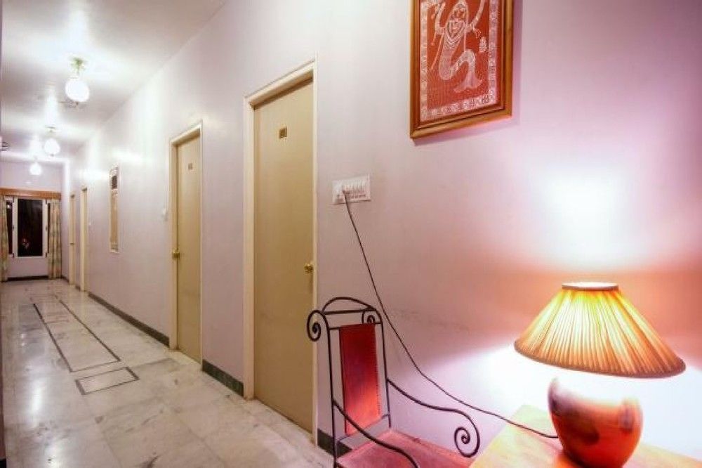 Sarovar - Lake Facing Boutique Hotel On Lake Pichola Удайпур Екстериор снимка