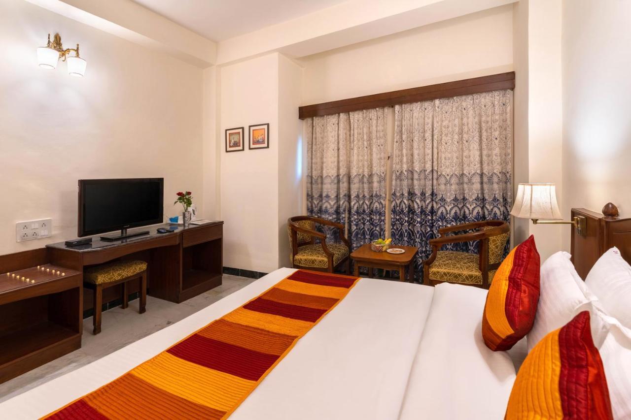 Sarovar - Lake Facing Boutique Hotel On Lake Pichola Удайпур Екстериор снимка
