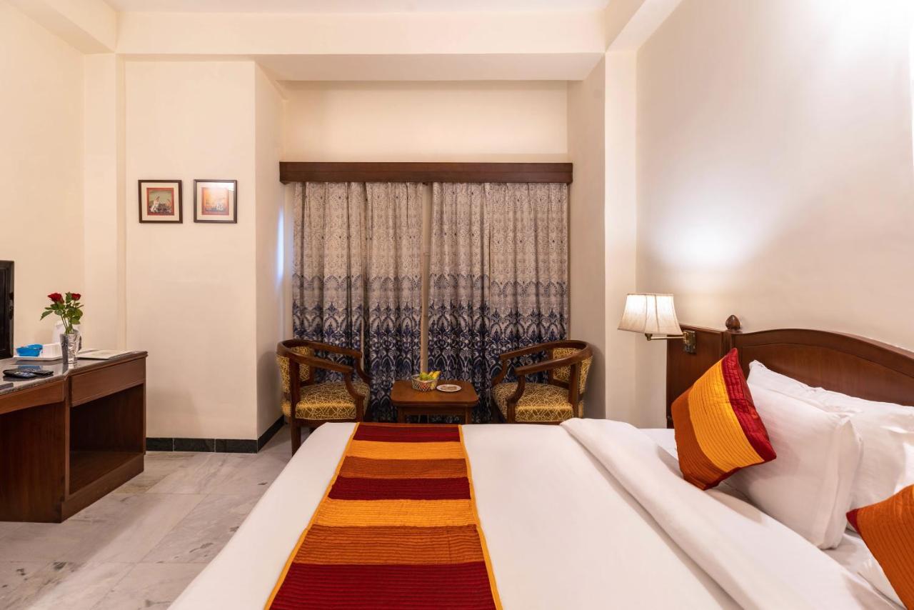 Sarovar - Lake Facing Boutique Hotel On Lake Pichola Удайпур Екстериор снимка